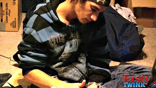 Quickie with Toes - Tristan