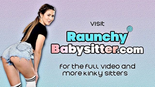 Cutie joins couple in 3some