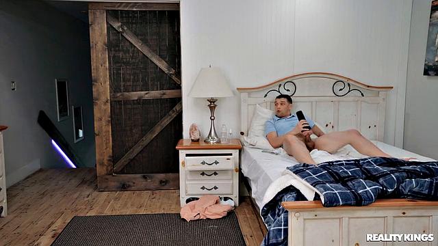 My Cleaning Lady Cleans