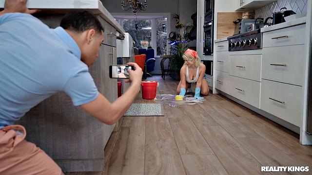 My Cleaning Lady Cleans