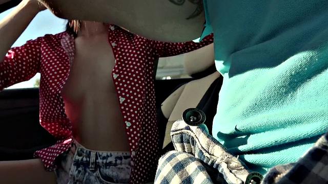 Tall Hitchhiker's Juicy ** **