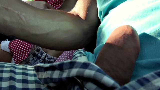 Tall Hitchhiker's Juicy ** **