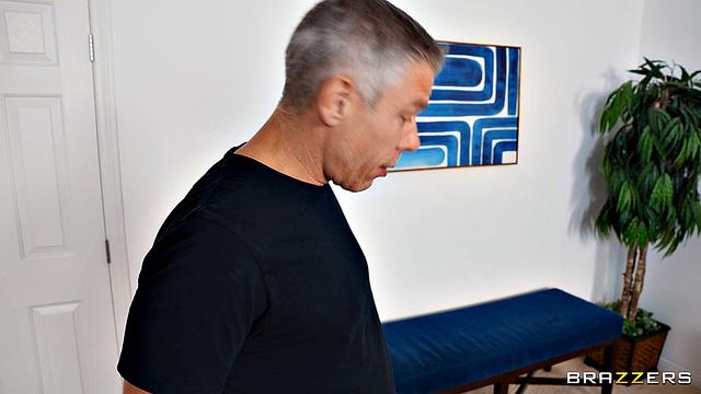 Anatomy Of A Sex Scene: Bossy Bitch vs. The Slutty Maid