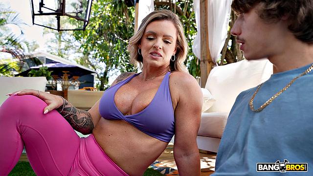 Anal Excercise With Mom