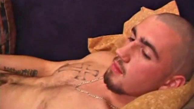 donovan strokes his cock and makes it look like the only workout he actually enjoys