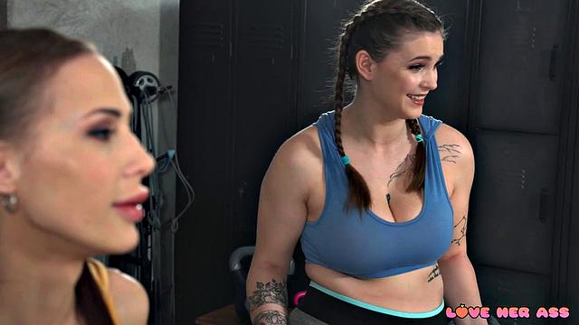 Fit petite takes a thick cock