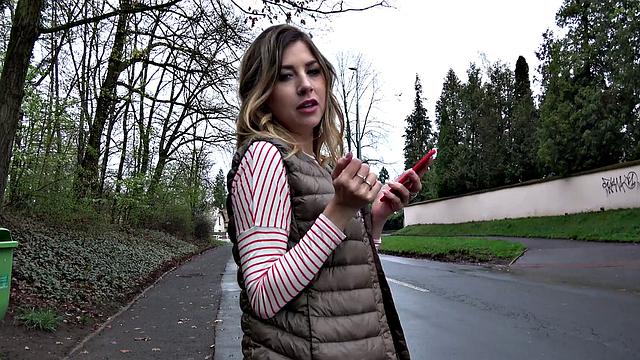 A Russian babe get her pussy pounded in the sun with her bra on!