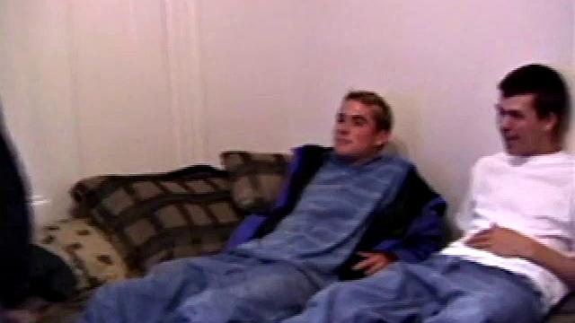 Matthew Sucks Ashton