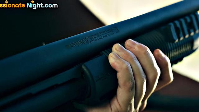 Fantasy cosplay in 3some spoiling lucky guy