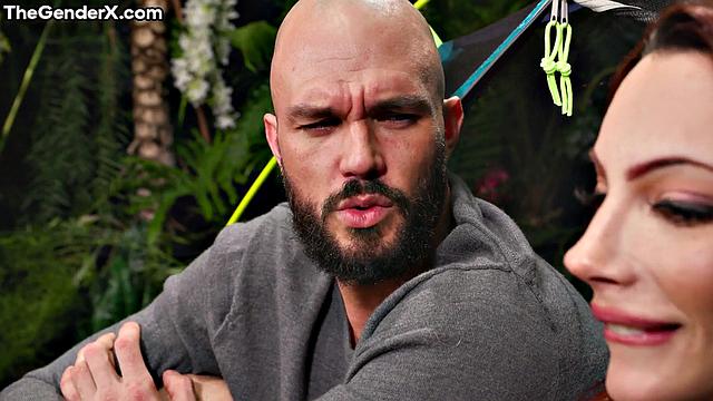 Stunning redhead TS bouncing on BF