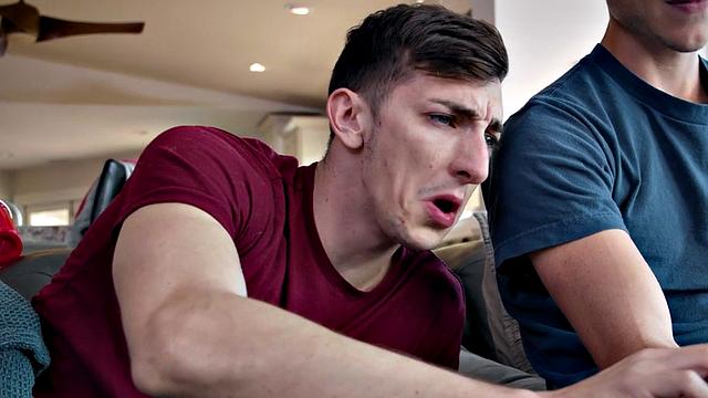 Bareback jock rides and takes stepbro's hard rod