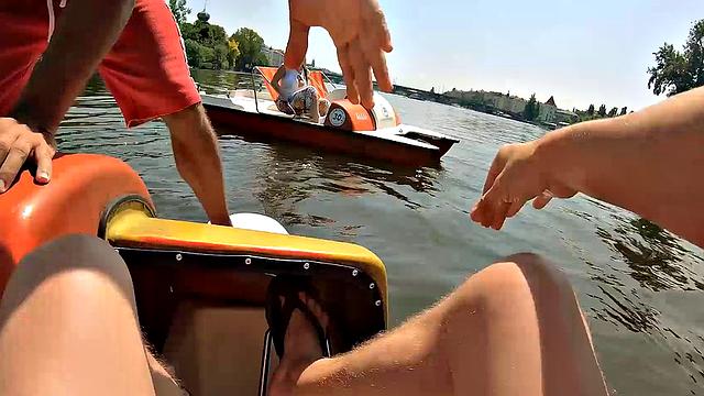 HUNT4K. Curvy chick with juicy tits has sex with stranger in front of boyfriend