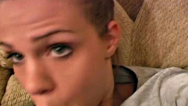 Addison solo teen fingers her pussy