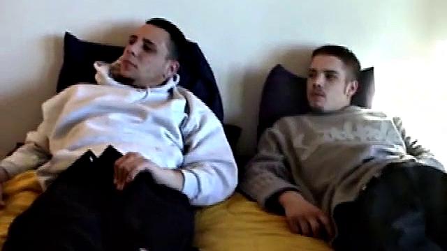 Брэдли и Райан делают минет друг другу и не могут остановиться от возбуждения.