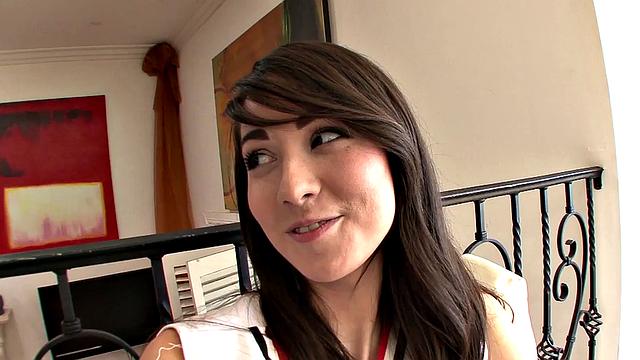 Cheerleader Gets Boned