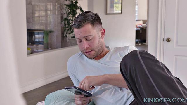 Hot teen Scarlett Bloom fucks her dads employee at Kinky Spa