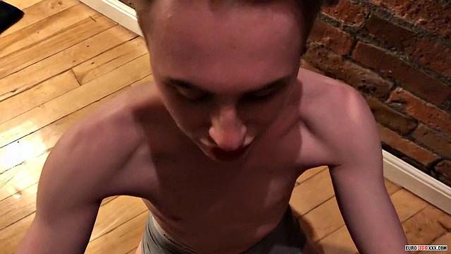 Jackson McQueen Gives a Great Blowjob! - Jackson McQueen