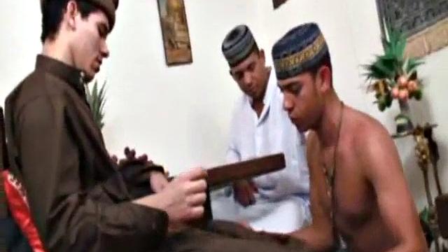 Diya Aldin, Falah Mujib and Madanih