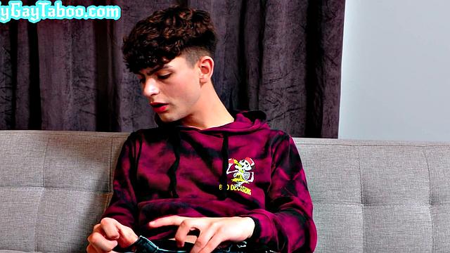 Skinny 21yo stepbrother gets fucked in ass by stepbro