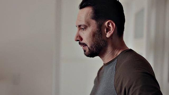 Nympho stepsister fingered and fucked by stepbro