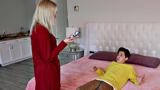 Lucky short guy pussybangs busty cockhungry MILF from behind