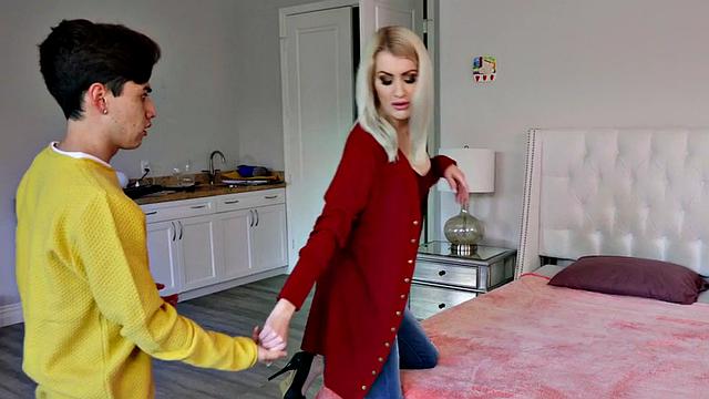 Lucky short guy pussybangs busty cockhungry MILF from behind