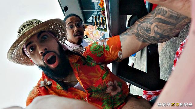 Food Truck Serves Big Oiyl Dish