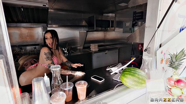 Food Truck Serves Big Oiyl Dish
