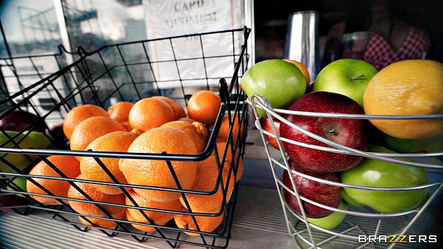 Food Truck Serves Big Oiyl Dish