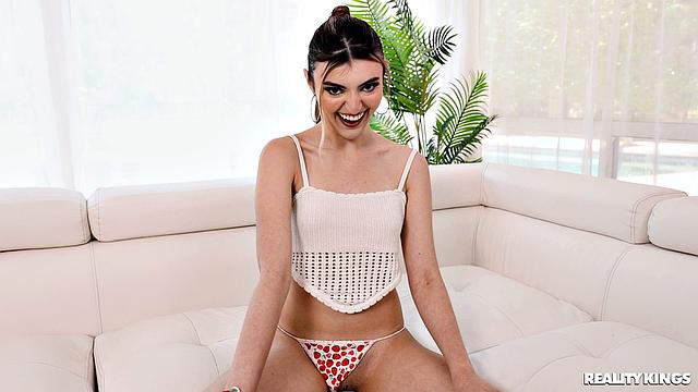 She Needs Cum Fiesta!