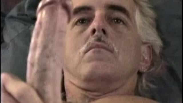 Woman chasing, abusing, loving and leaving guy that he is, Dale just happens to enjoy blowjobs from either sex. He's a friendly and funny guy with a dry sense of humor.