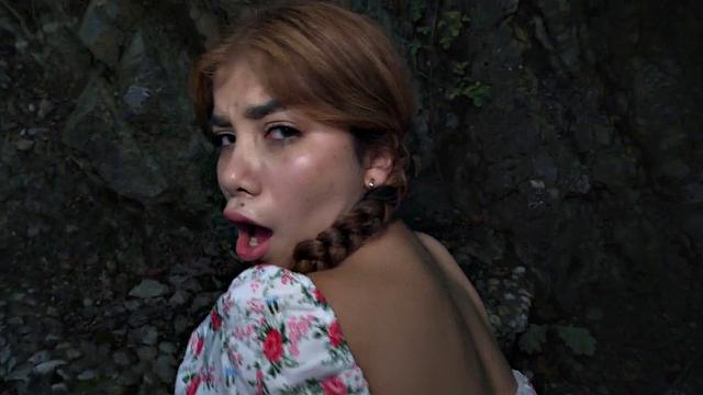 Picked up amateur babe sucks and gets fucked in POV for cash