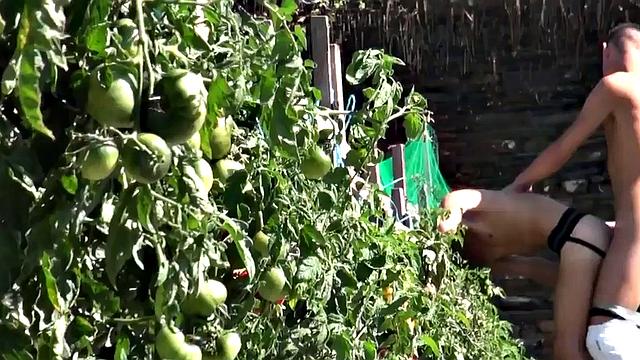 Nasty public outdoor sex