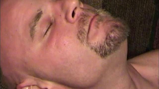 Шейн доводит до финиша - рука и юмор на месте