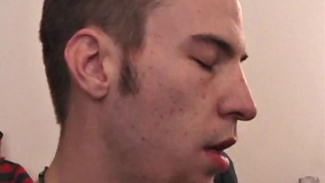 Марк и Кент делают минет