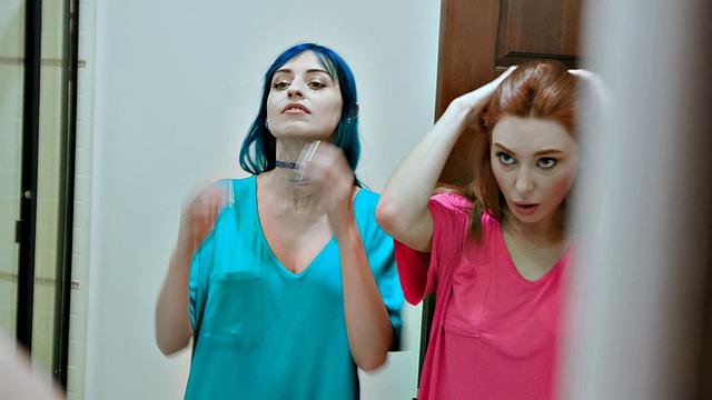 Super Hot Stepsister Hots