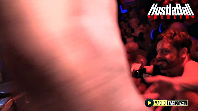 Hustlaball 2016 show in Berlin with Macho Factory's models - XXX-Treme Live