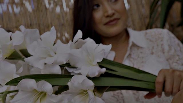 Японская мамка на свидании показывает лучший куннилингус в городе