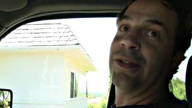 Amateur teen rides mature dick