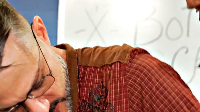 Fisting gaydaddy barebacks and fists boyfriend's asshole after BJ