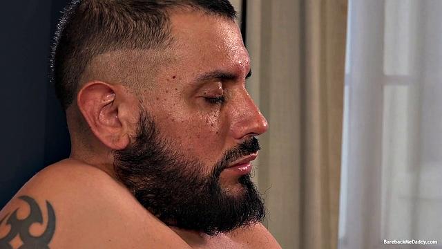 Даниэль и Доннан развлекаются друг с другом по полной программе