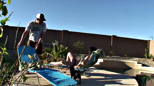 Courtney James with perfect ass blowjob in the car