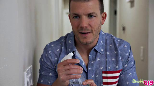 Labor Day Picnic Gets Sexy - S24:E2