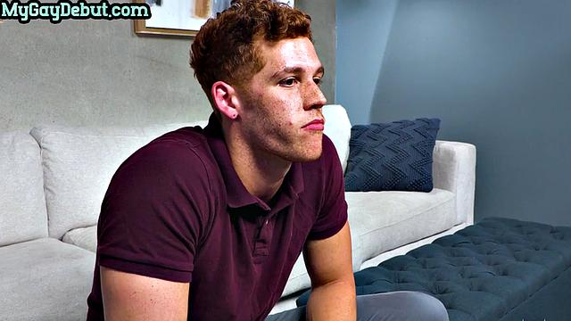 Amateur stud solo masturbating