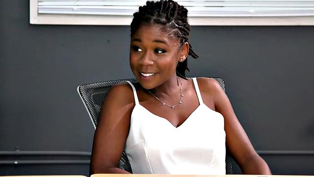 Interracial muffdiving with sweet darlings