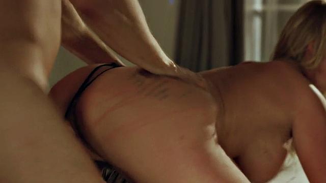 Stunning stepmommy gets pussylicked and fingered by stepson