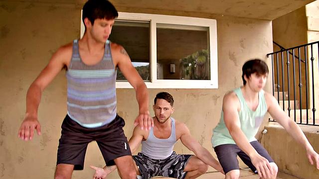 NextDoorBuddies - Gorgeous Justin Matthews Rails Newbie