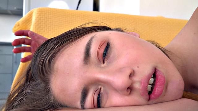 She Is Nerdy - Eliza Thorne - Massage and sex for teen