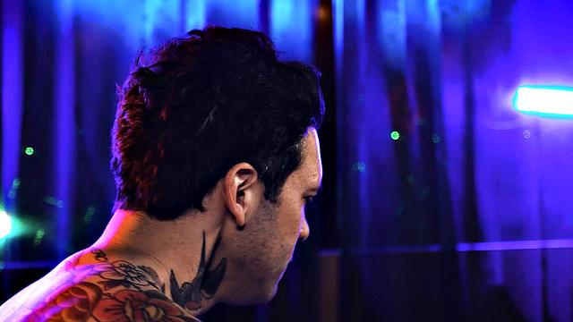 aubrey kate и joanna angel трахают jane wilde в жёстком готическом тройничке