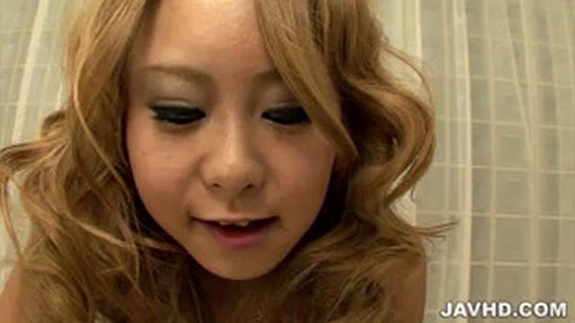 M男責め痴女プレイで口内射精　白砂ゆの